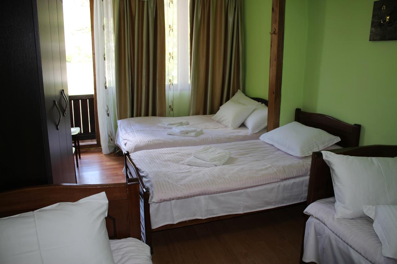 Salome Guest House Mestia Eksteriør billede