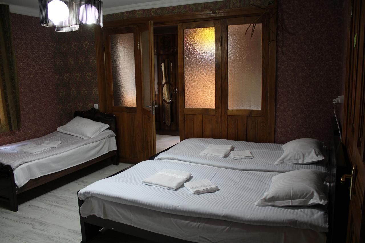 Salome Guest House Mestia Eksteriør billede