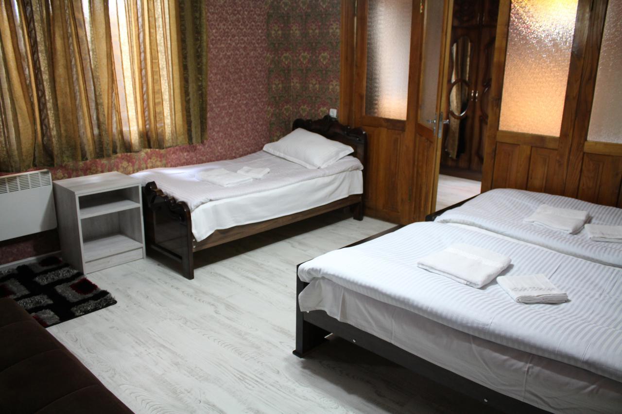 Salome Guest House Mestia Eksteriør billede